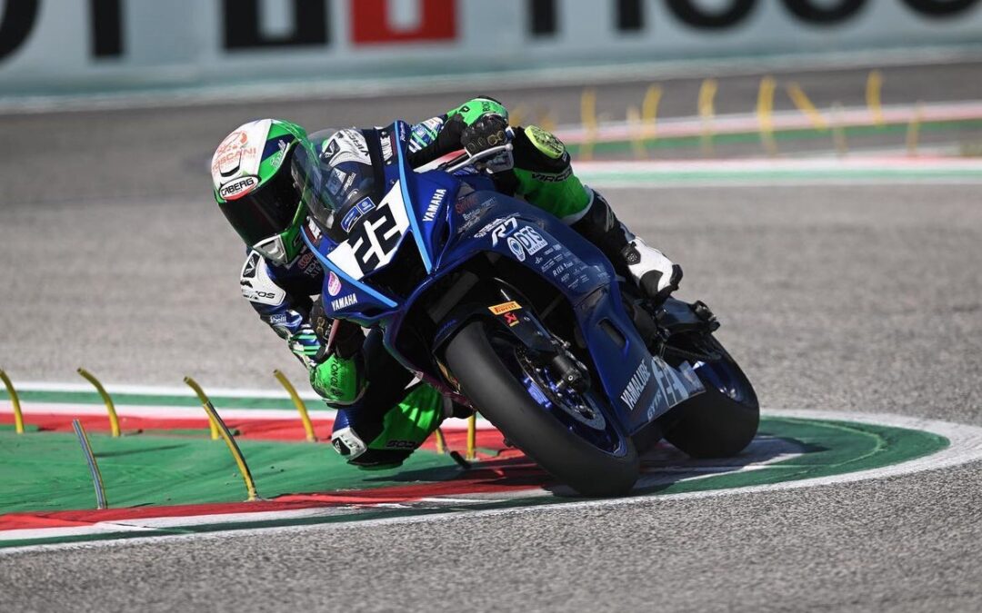 Davide Treccani al via della Yamaha R7 Cup 2024 con Team Rosso e Nero!